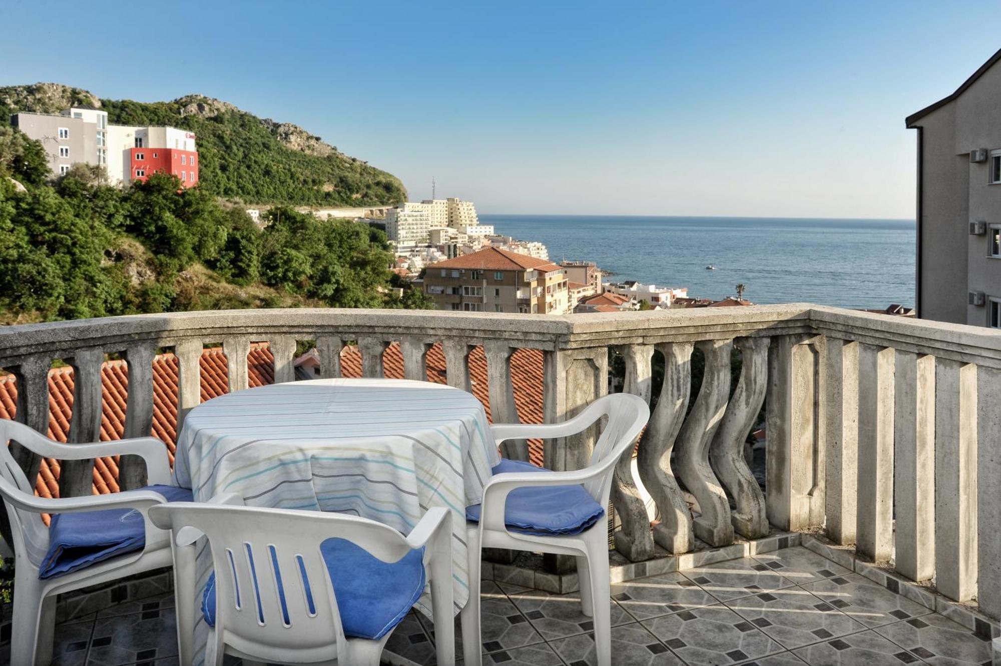 Apartments Kuljaca Budva Rom bilde